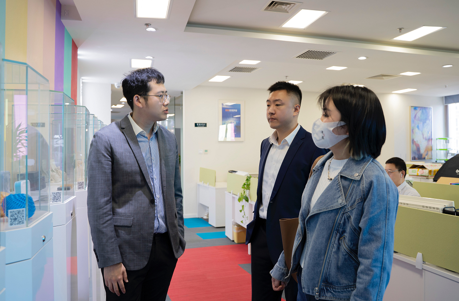 承達(dá)集團(tuán)、北京港源裝飾公司一行蒞臨木蘭清總部商務(wù)考察